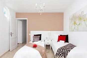 קורלחו Villa Geminis 0*,  ספרד