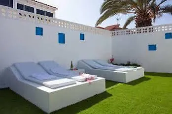 קורלחו Villa Geminis 0*,